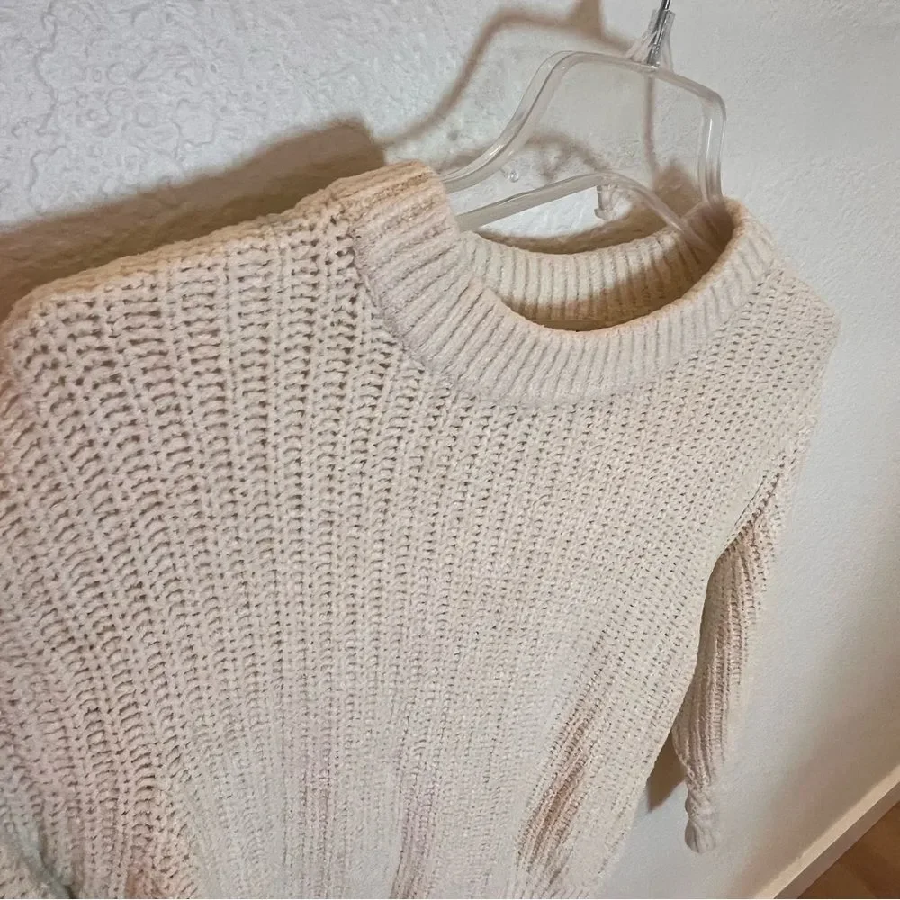 Aritzia Wilfred Essential Chenille Sweater in Oak size XS
